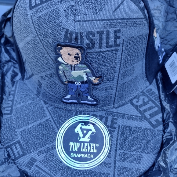 Hussle hats by Top Level - Picture 3 of 5